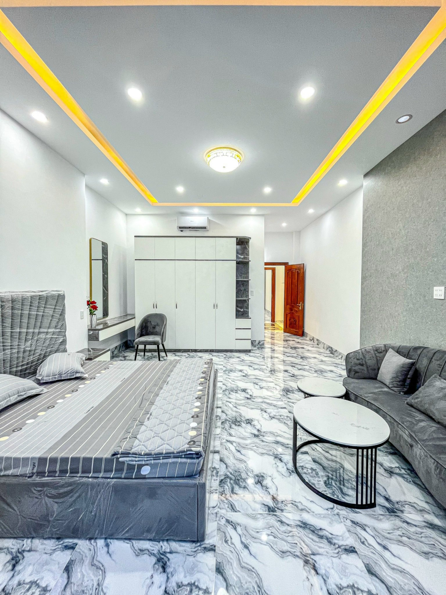 🎄NHÀ 3 LẦU FULL NỘI THẤT ĐƯỜNG D13 HỒNG LOAN 6A 