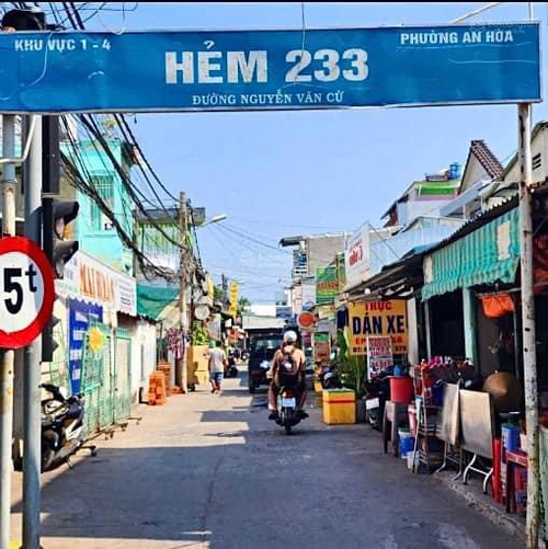 🎄 Nhà trệt lầu - Hẻm 233 - Quá đẹp 💲 2.290tr