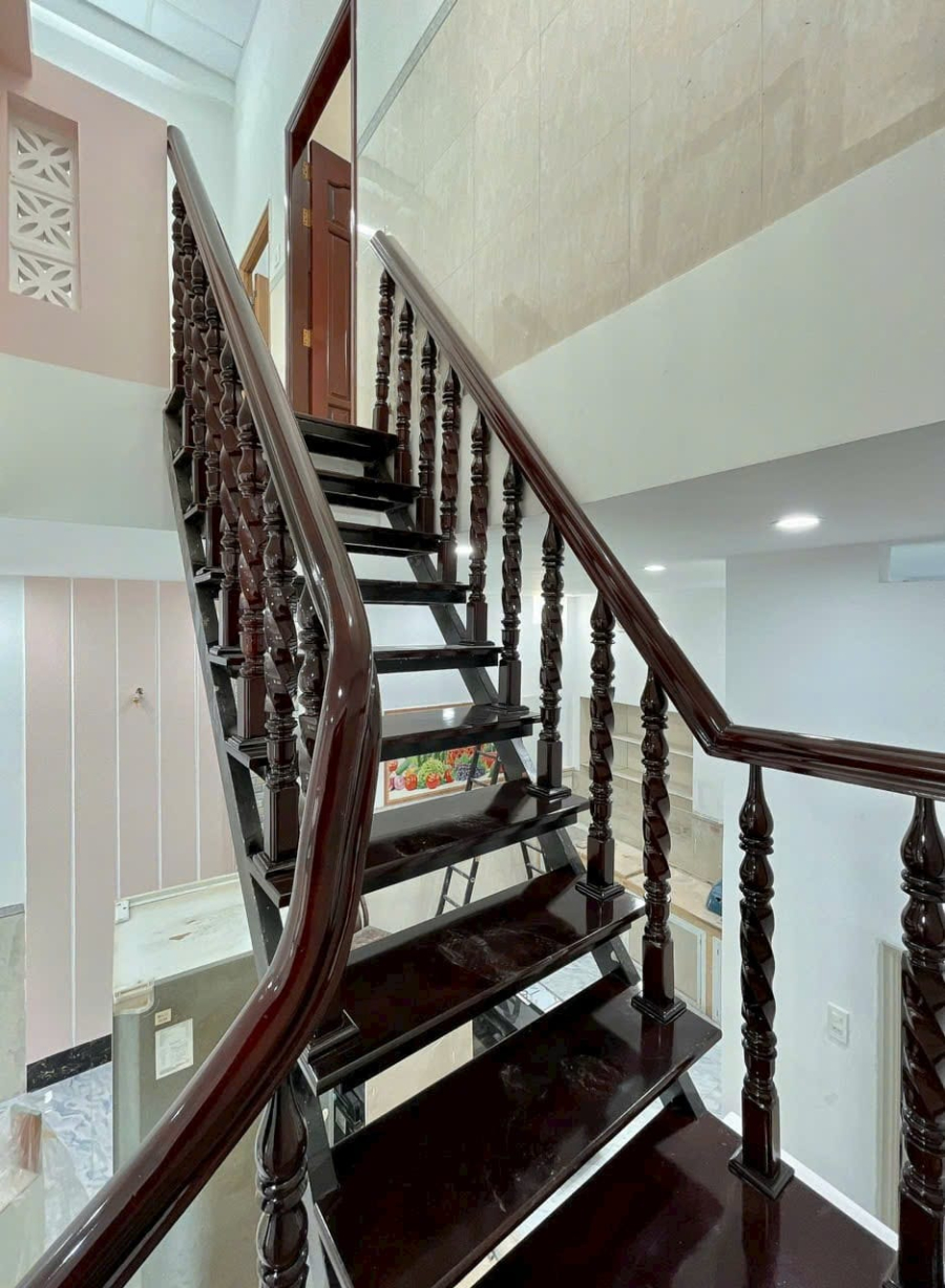 Nhà lầu đúc mới đẹp kiên cố ngay chợ Xuân Khánh (Hẻm 3 Mậu Thân), Ninh Kiều, Cần Thơ.