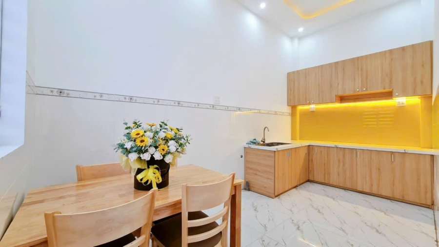 BÁN NHÀ MẶT TIỀN LÊ VĂN SÔ 1 TRỆT 1 LẦU 