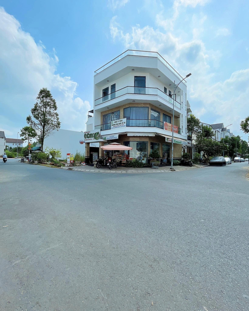 ShopHouse Góc 2 Mặt Tiền Đang Kinh Doanh - Nam Long 2