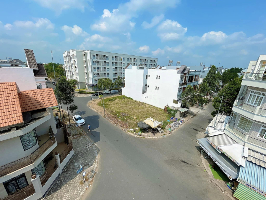 ShopHouse Góc 2 Mặt Tiền Đang Kinh Doanh - Nam Long 2