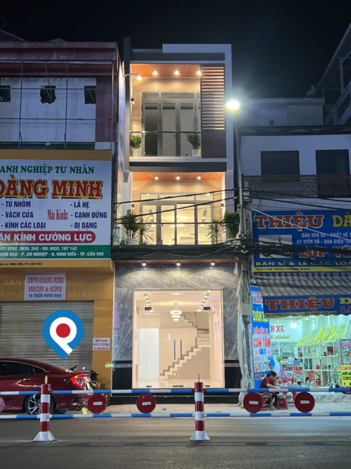 Nhà mặt tiền Trần Hưng Đạo thuận tiện mua bán kinh doanh