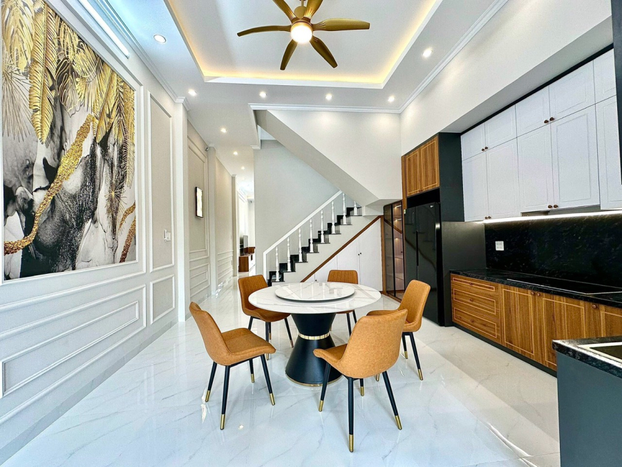 Chủ Gửi - Nhà Trệt Lầu KDC Hồng Loan