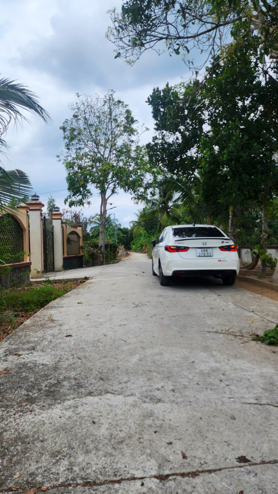 Bán miếng đất 2.200m2 có 200m2 ODT - Mỹ Khánh, Phong Điền, Cần Thơ