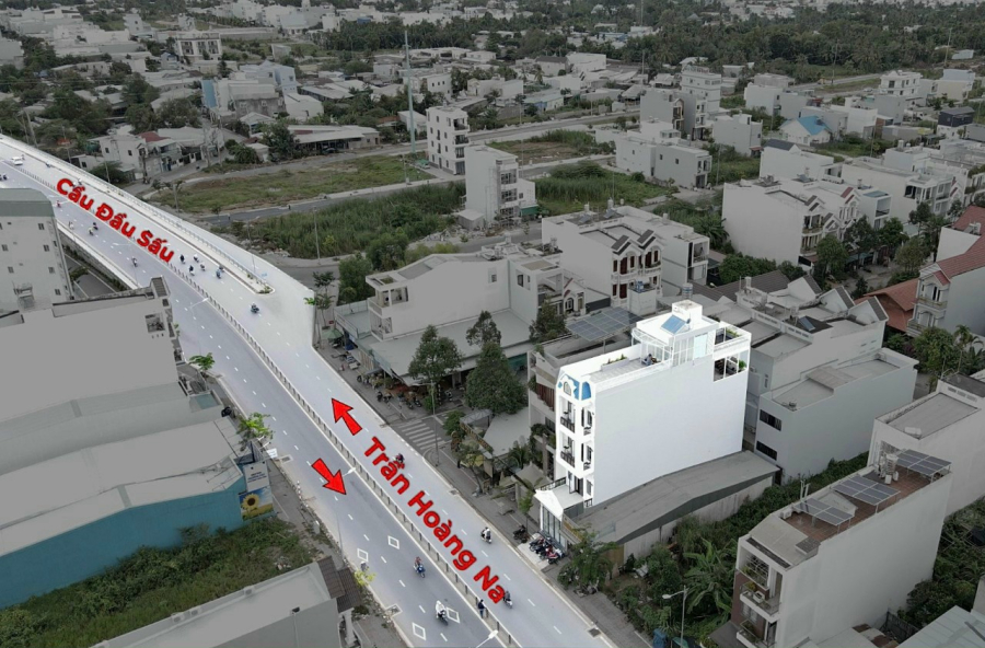 Nhà 3 Lầu Thêm Sân Thượng - Mặt Tiền Trần Hoàng Na