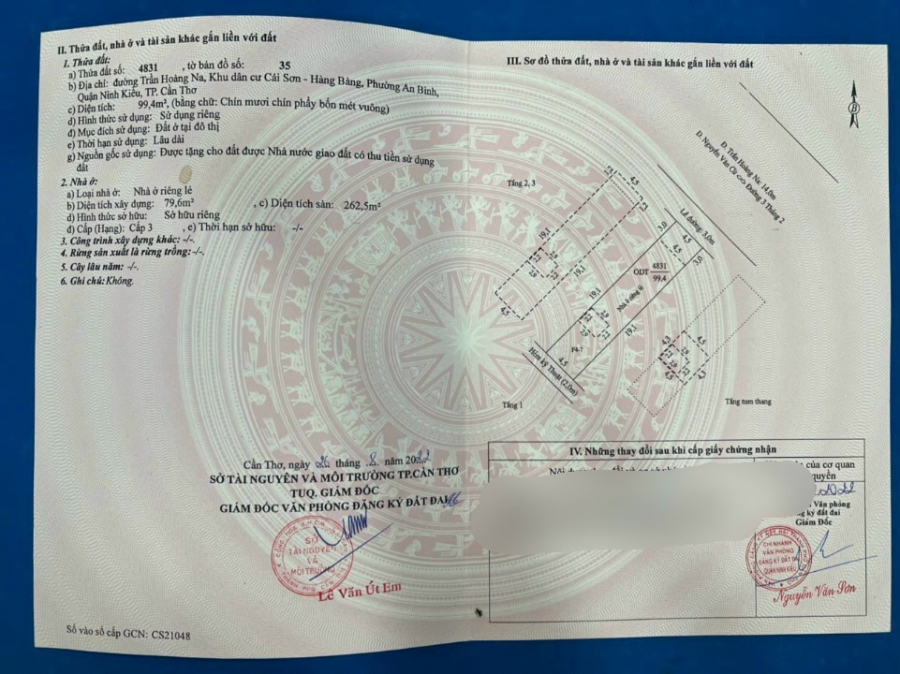 Nhà 3 Lầu Thêm Sân Thượng - Mặt Tiền Trần Hoàng Na