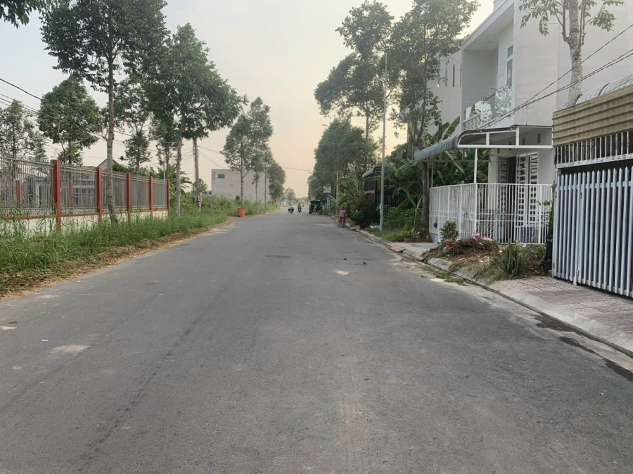 💲 Dãy trọ 5 phòng đang xây đường C1 KDC Thiên Lộc (cạnh trường Việt Mỹ)