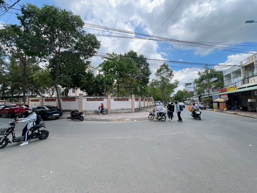 Chủ gửi ✪ Biệt Thự MiNi An Khánh