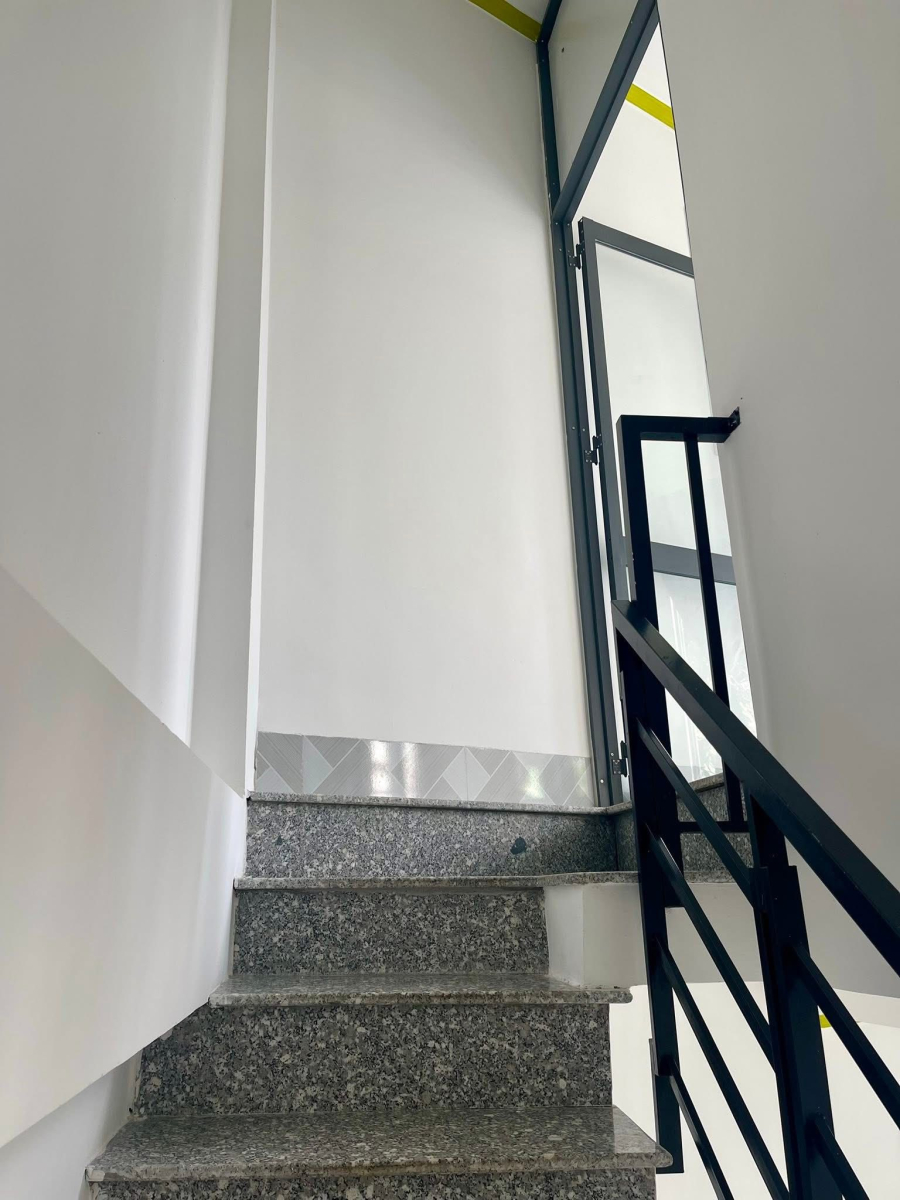 NHÀ 2 GÓC MẶT TIỀN ĐƯỜNG PHẠM NGŨ LÃO