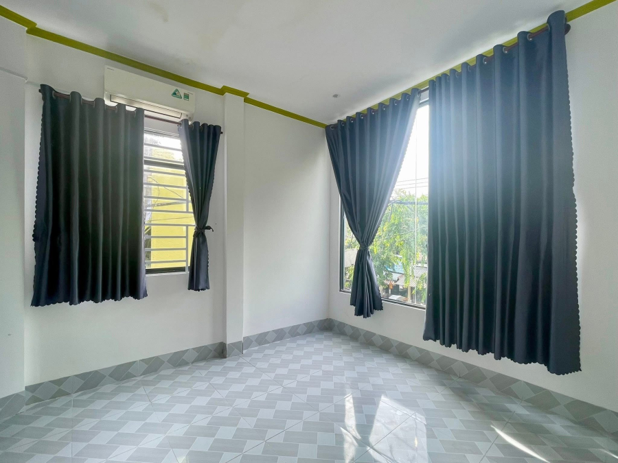 NHÀ 2 GÓC MẶT TIỀN ĐƯỜNG PHẠM NGŨ LÃO