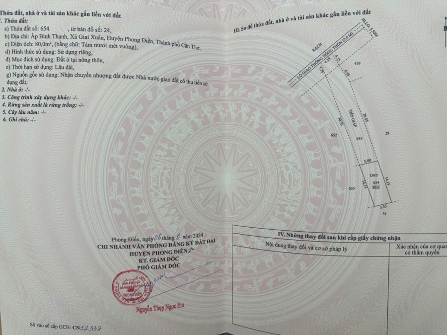 Gần 300m2, có sẵn 80m2 thổ cư lên thêm dễ dàng