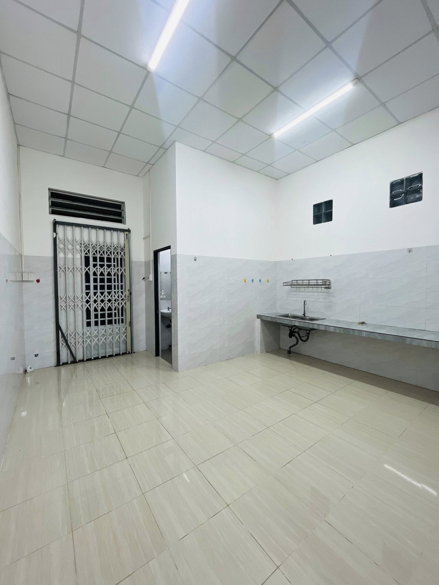 Nhà đường A3 Trần Văn Trà KDC Hưng Phú - Giá 5tỷ950 