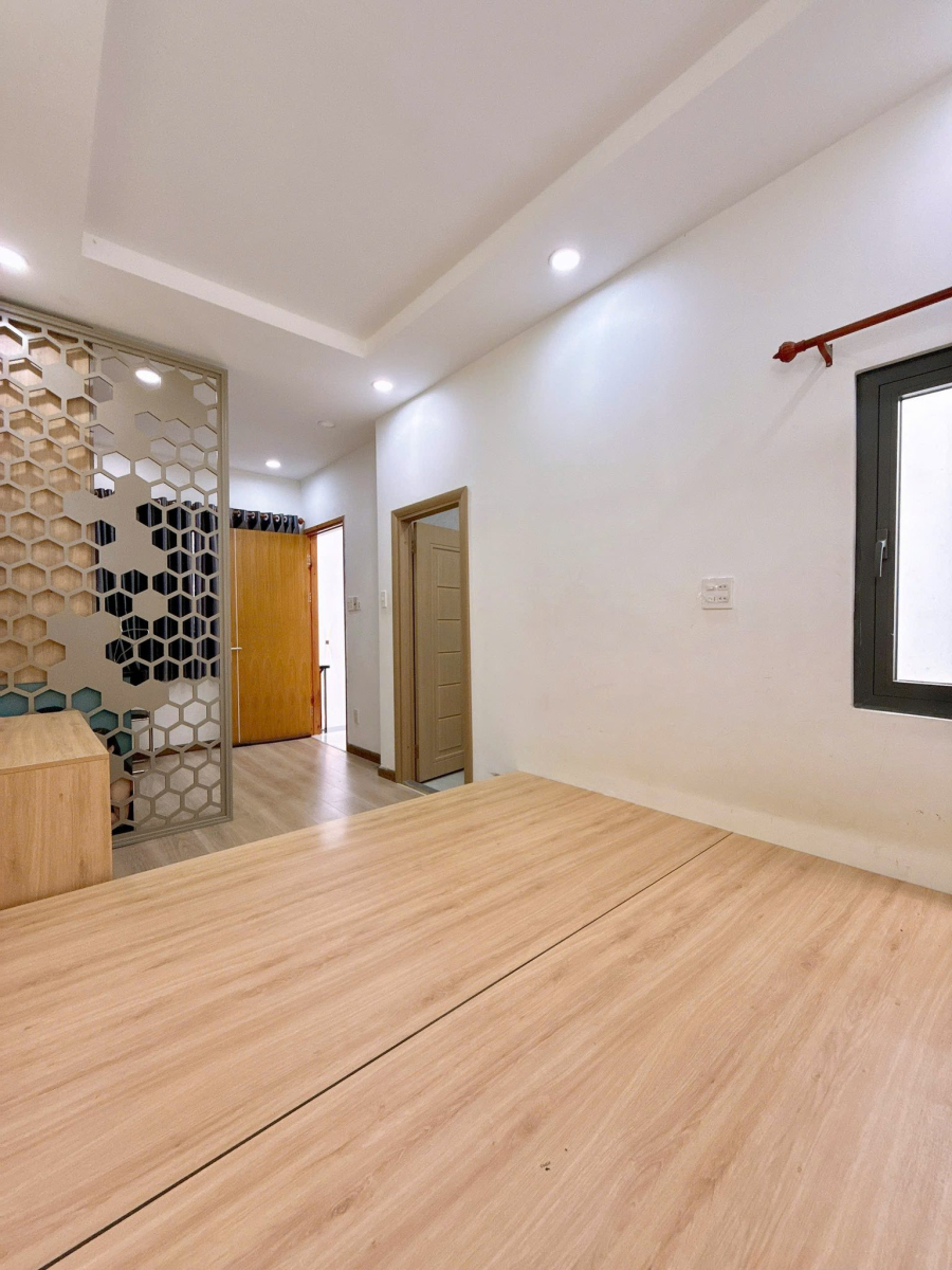 Nhà trệt lững đường Phạm Thế Hiển - An Khánh