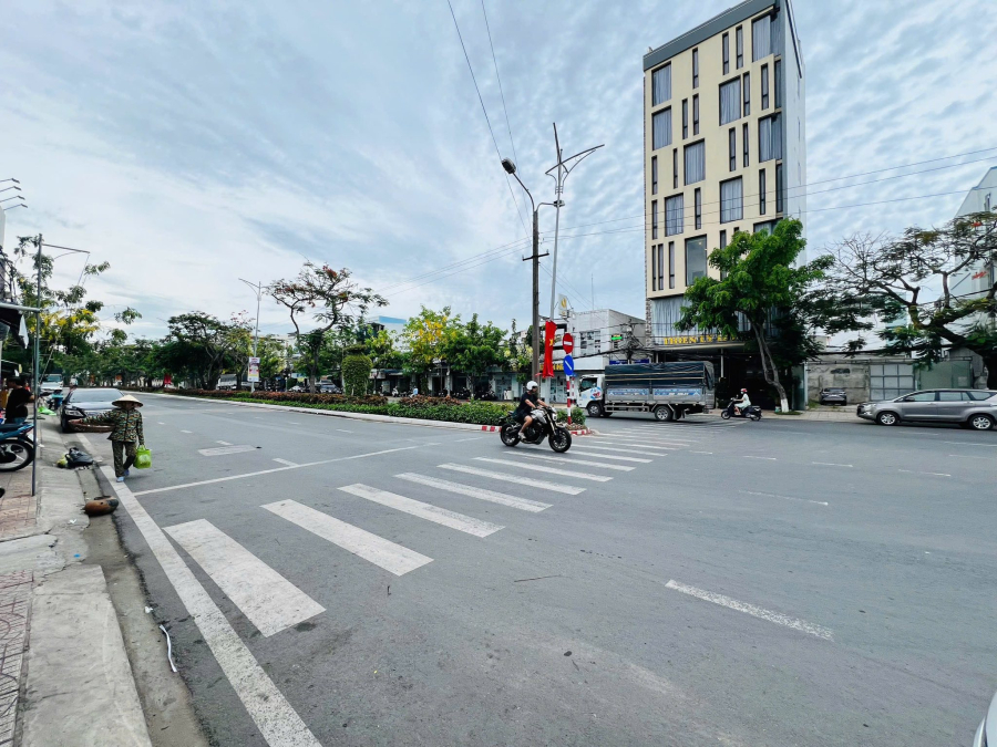 Nhà Hai Mặt Tiền Số 118B Trần Phú