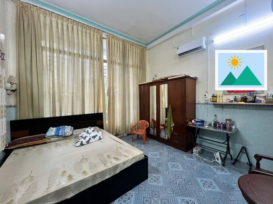 Nhà Hai Mặt Tiền Số 118B Trần Phú