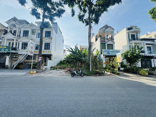 Mặt tiền Nguyễn Văn Quang - KDC Nam Long