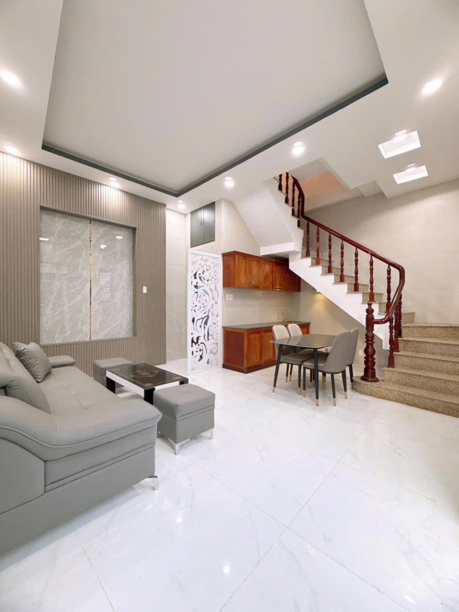 Nhà 2 mặt tiền hẻm 77 Phạm Ngũ Lão