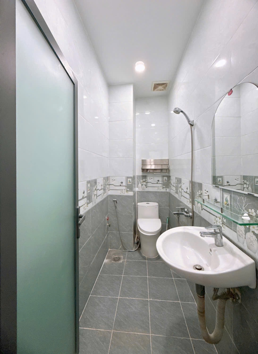 Nhà 2 mặt tiền hẻm 77 Phạm Ngũ Lão