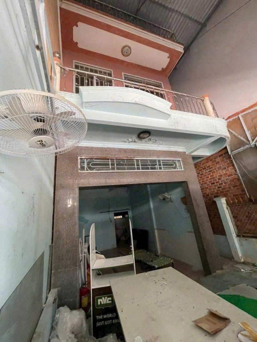 Bán nền tặng nhà đường Phan Huy Chú