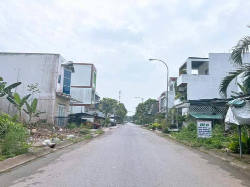 Nền Lê Tấn Quốc - KĐT Hưng Phú - Cần Thơ