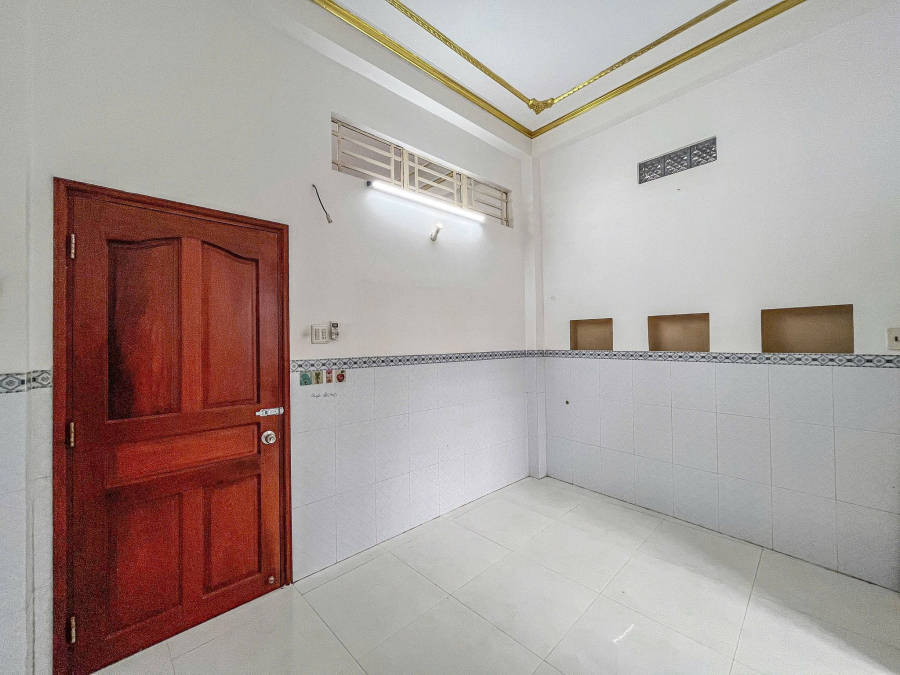 Nhà Mặt Tiền Đường Tầm Vu Lớn