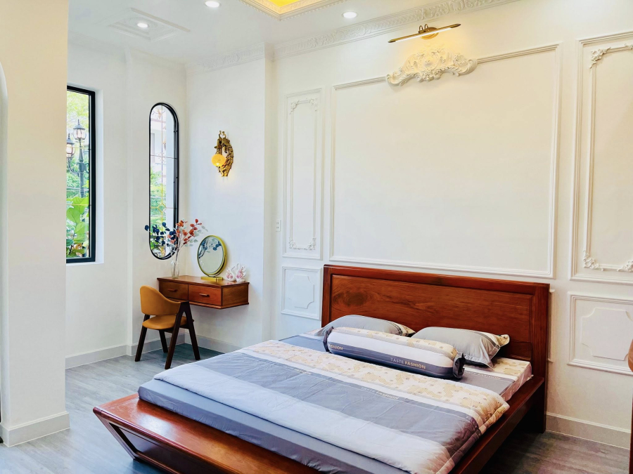 Nhà Mặt Tiền Đường Nguyễn Hiền - KDC 91B