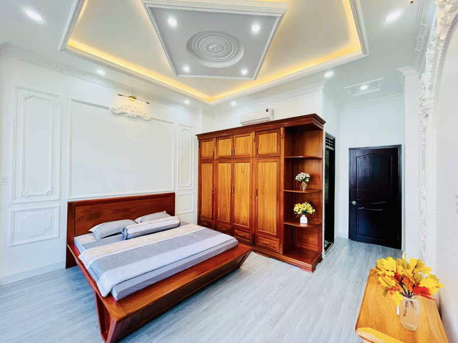 Nhà Mặt Tiền Đường Nguyễn Hiền - KDC 91B