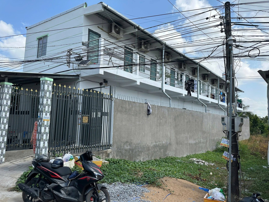 Nhà trọ 10 phòng thu nhập 20 triệu gần ĐH Tây Đô